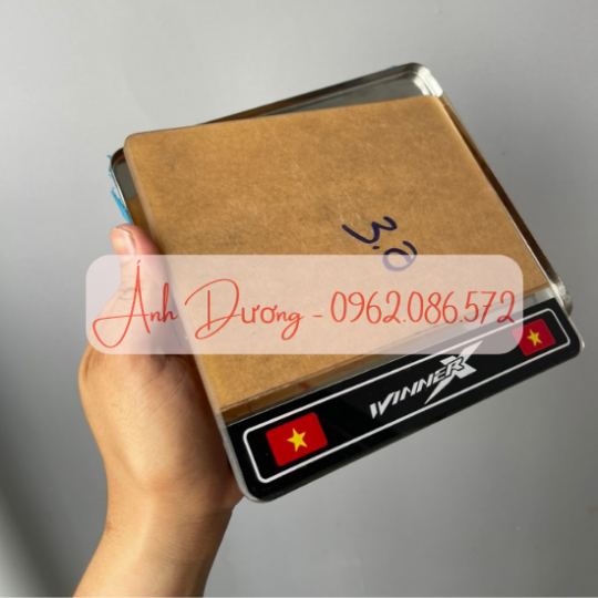 KHUNG INOX GÒ BIỂN SỐ HONDA CỜ LOGO BẢN ĐỒ
